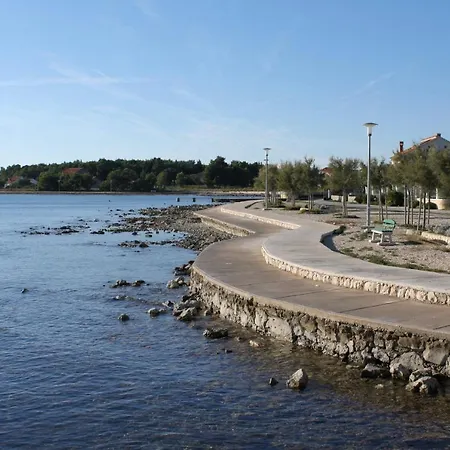 Appartement By The Sea Privlaka, Zadar - 21456 *