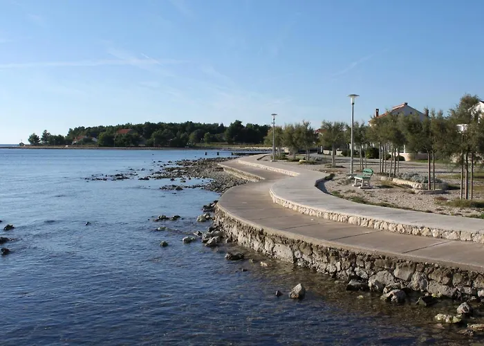 Διαμέρισμα By The Sea Privlaka, Zadar - 21456 *